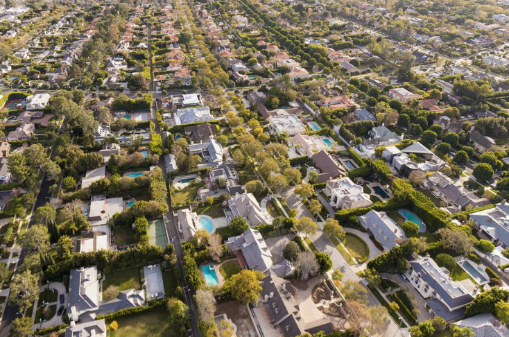 CALIFORNIA’S NEW LAW ENDS SINGLE-FAMILY ZONING RESTRICTIONS